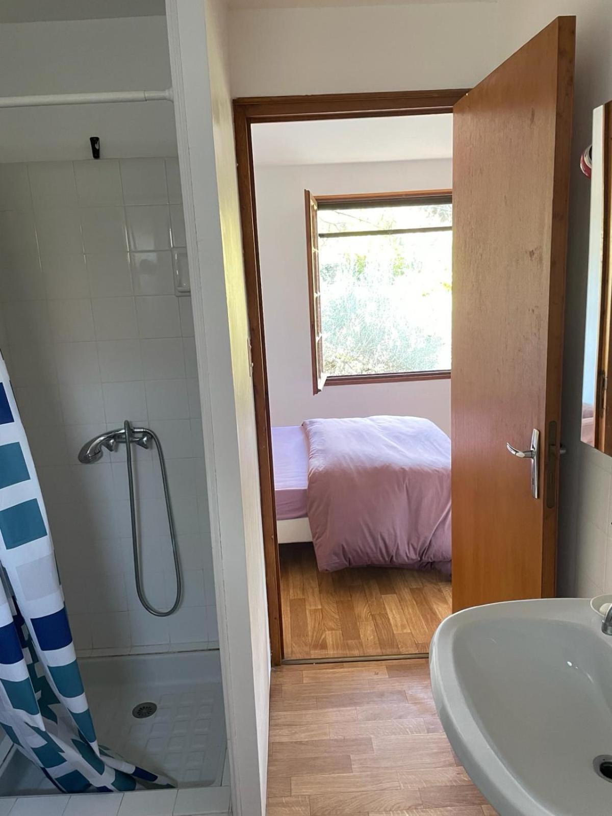 Appartement Au Fond Du Jardin Saint Jean du Pin Extérieur photo